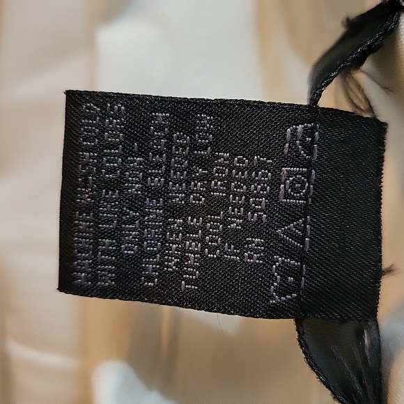 COPY - EXPRESS WHITE SZ 9/10 DRESS SHIRT - Picture 5 of 8